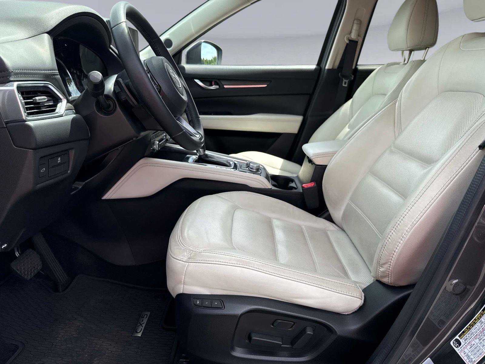 Used 2023 MAZDA CX-5 AWD 2.5 S w/ Premium Package image 21