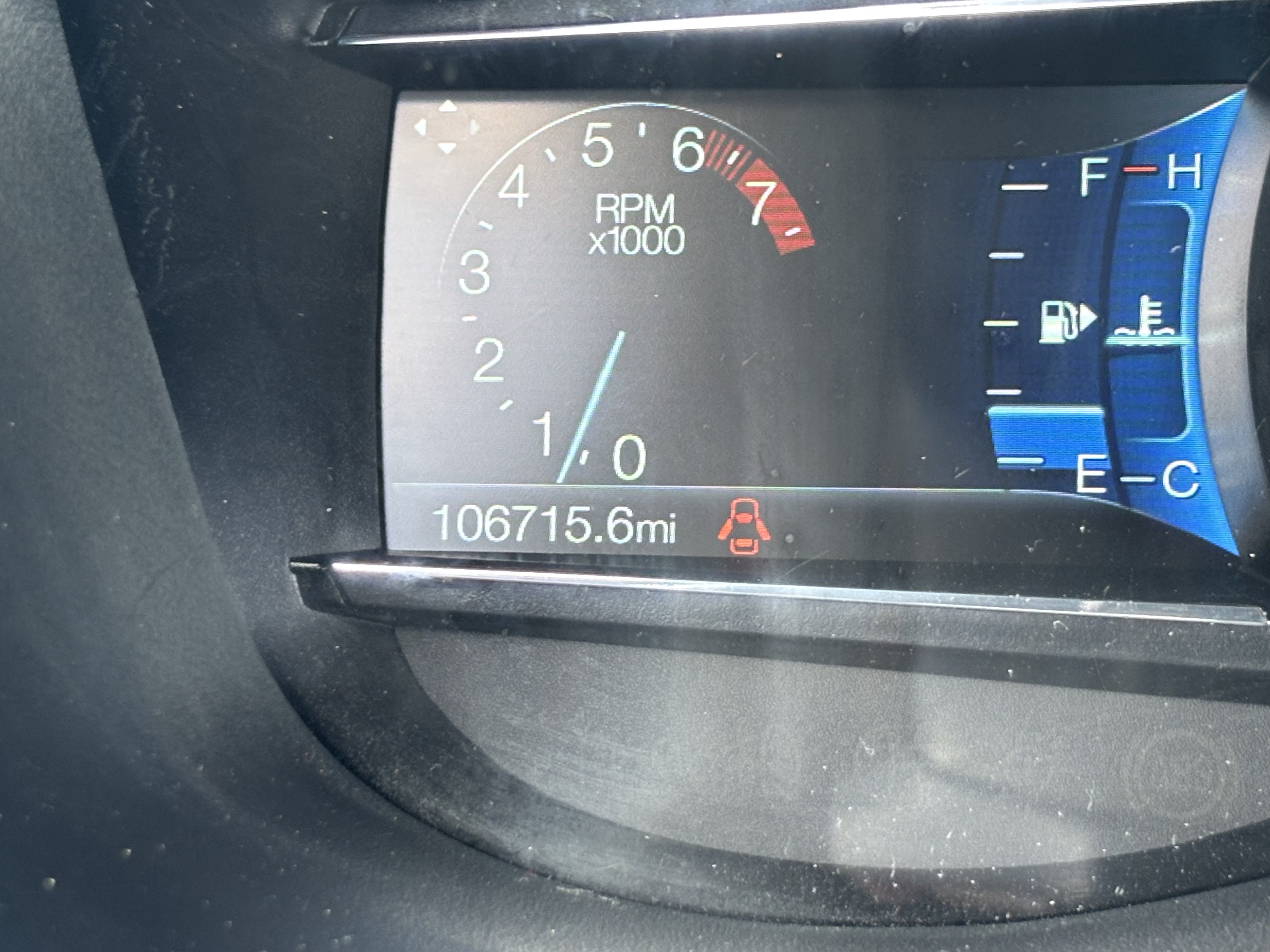Used 2019 Ford Explorer XLT w/ Equipment Group 202A FWD image 28