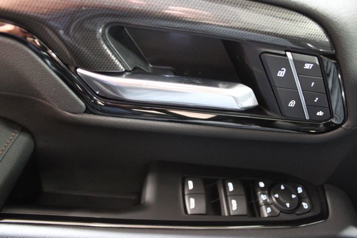 New 2026 GMC Sierra 2500 AT4 w/ Technology Package image 18