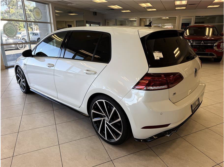 Used 2018 Volkswagen Golf 4-Door AWD/4WD image 7