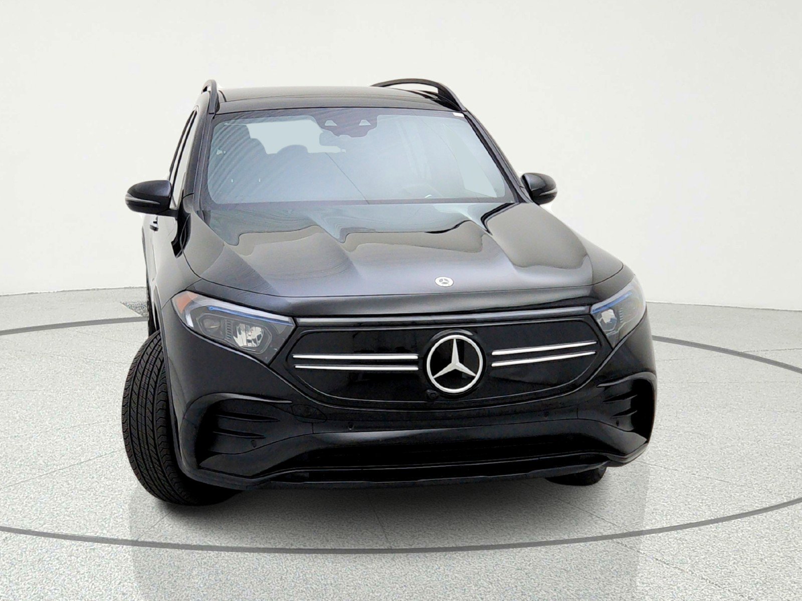 Certified 2023 Mercedes-Benz EQB 350 4MATIC SUV w/ AMG Night Package image 3