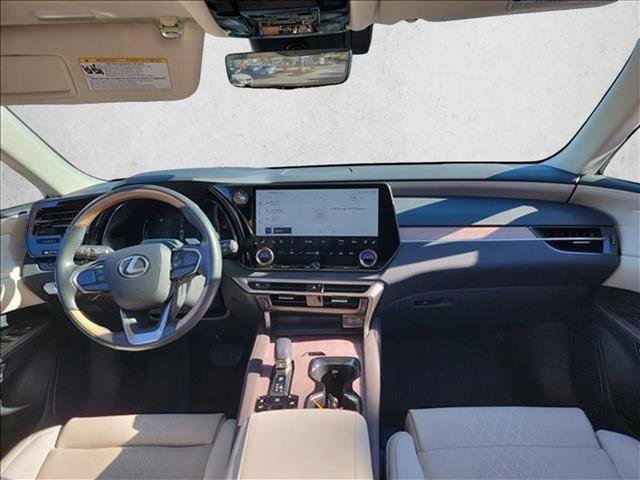 Used 2024 Lexus RX 350 image 18