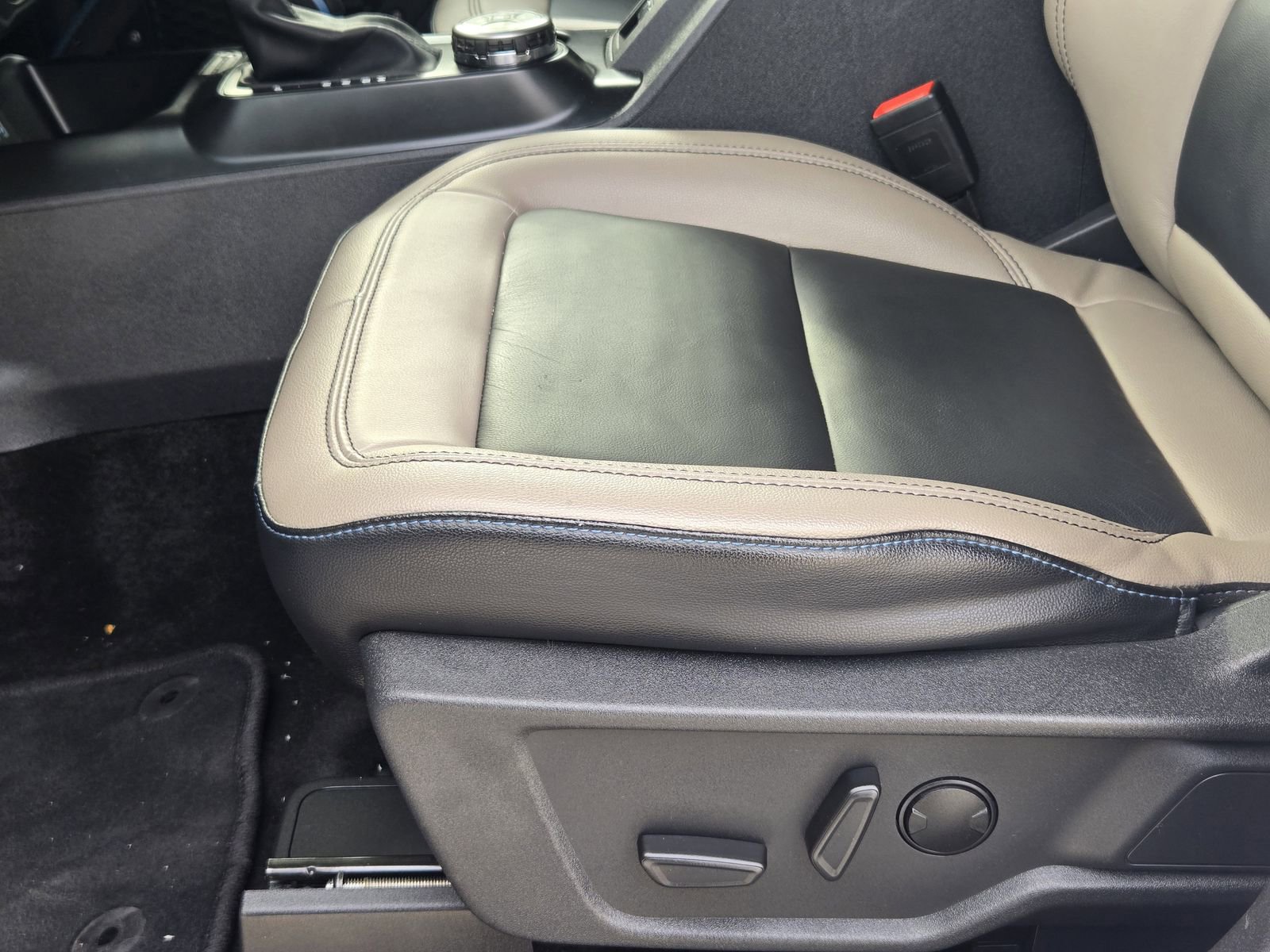 Used 2024 Ford Bronco Wildtrak image 25