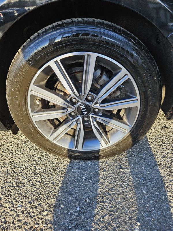 Used 2019 Kia Optima EX image 11