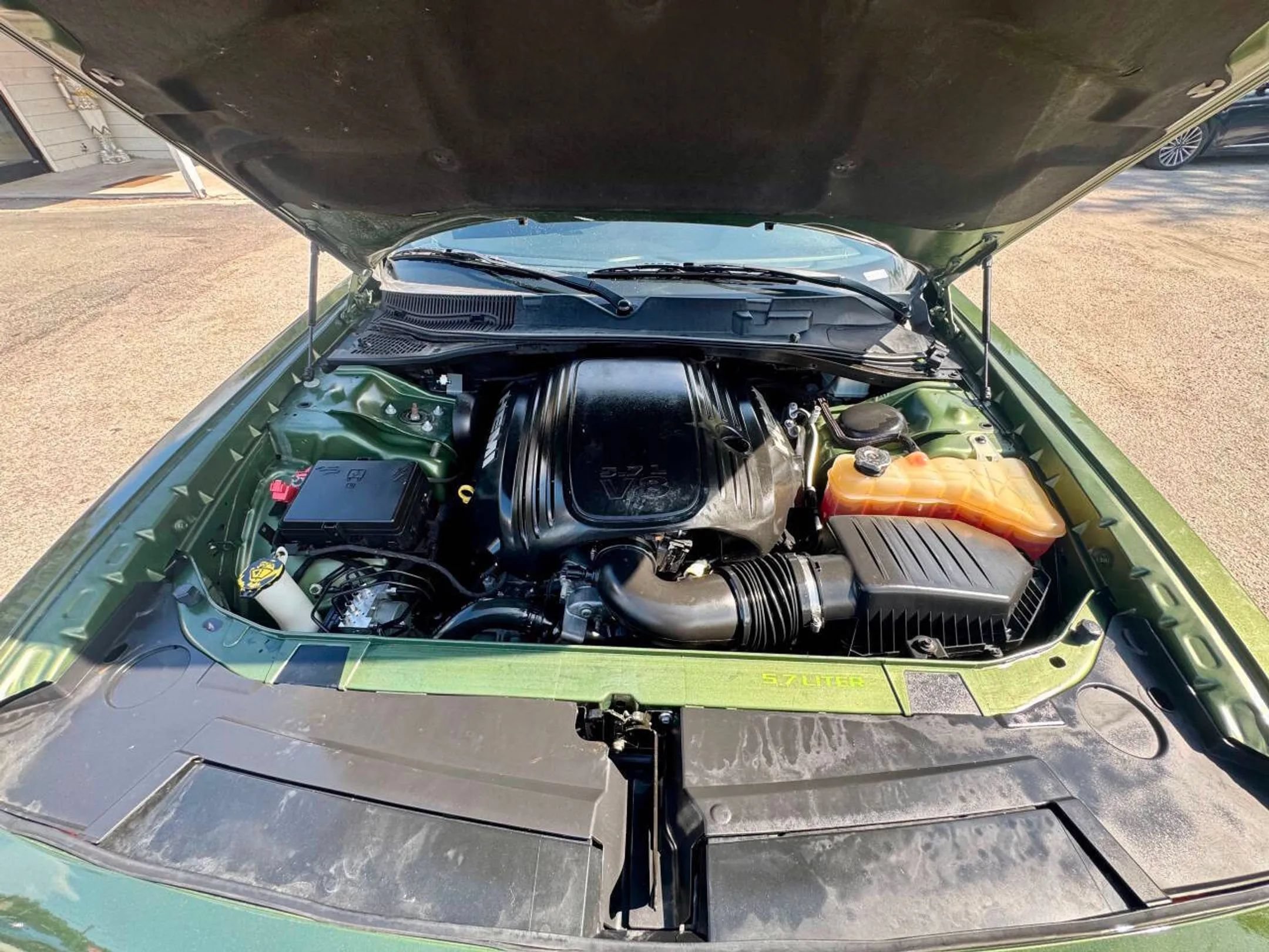 Used 2020 Dodge Challenger R/T RWD image 12