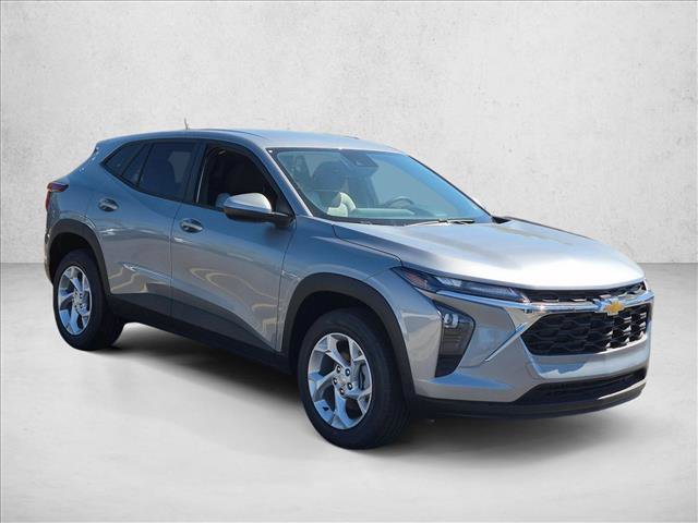 New 2026 Chevrolet Trax LS w/ LS Convenience Package FWD image 7