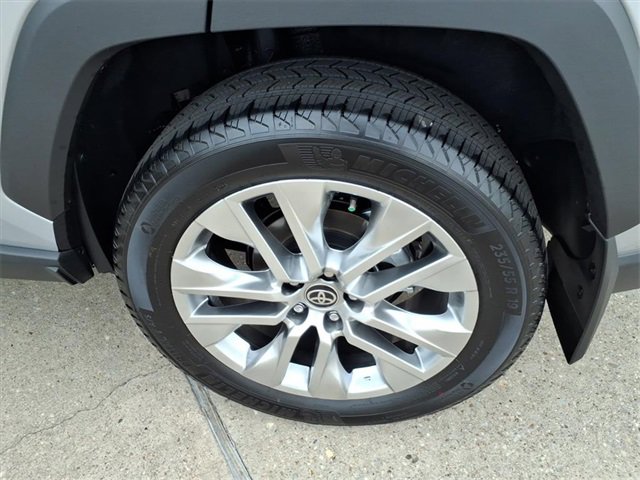 Certified 2025 Toyota RAV4 XLE Premium image 18