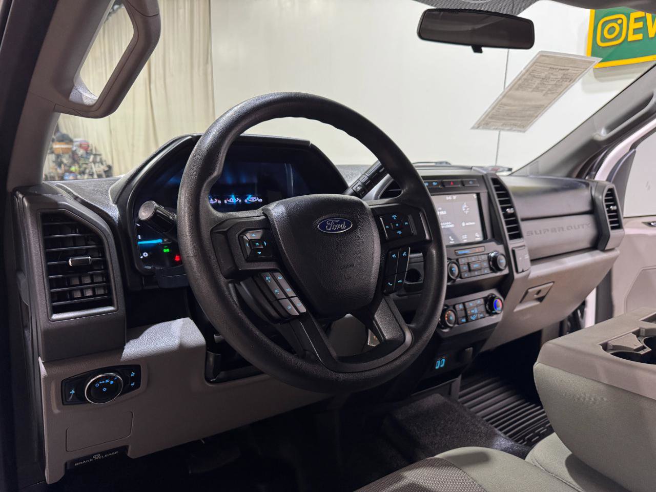 Used 2019 Ford F250 XL w/ Power Equipment Group RWD image 13