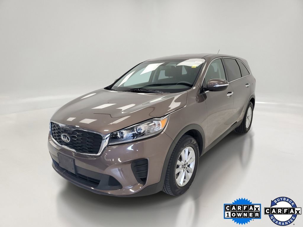 Used 2020 Kia Sorento LX image 3