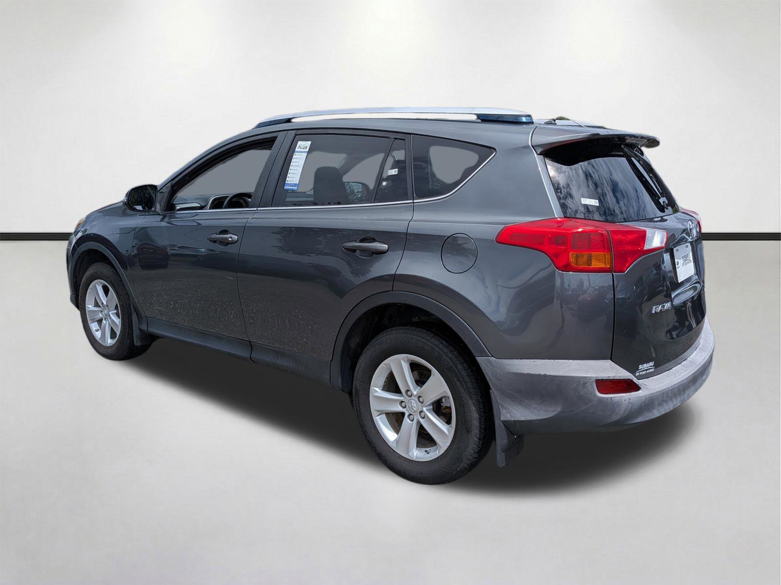 Used 2013 Toyota RAV4 XLE image 6