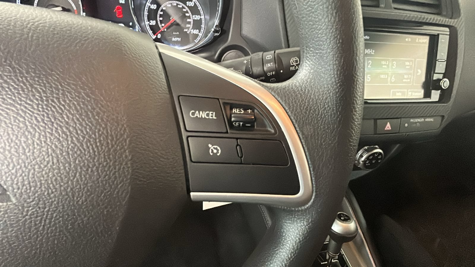 Used 2025 Mitsubishi Outlander Sport AWD image 18
