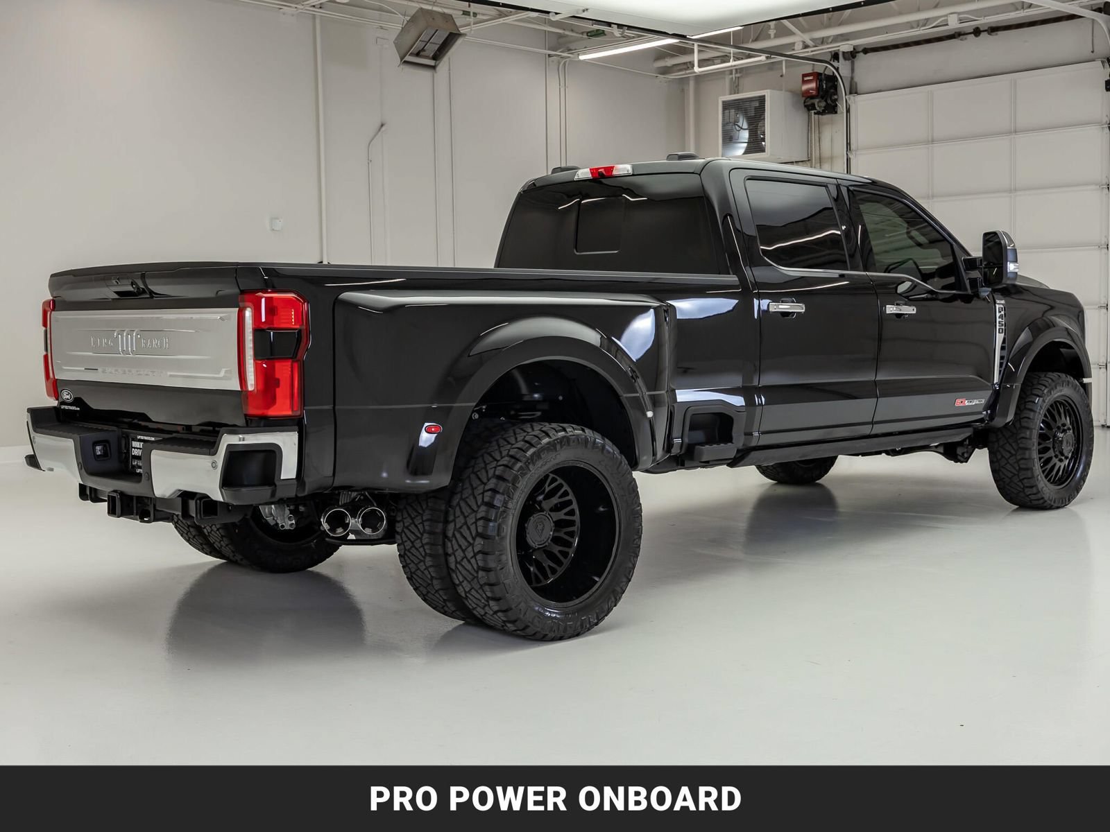 Used 2027 Ford F450 King Ranch w/ Chrome Package AWD/4WD image 10