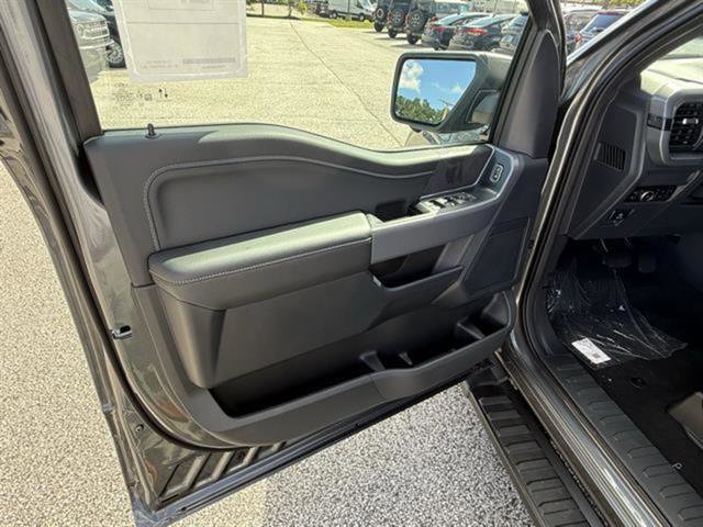 New 2025 Ford F150 XLT image 11