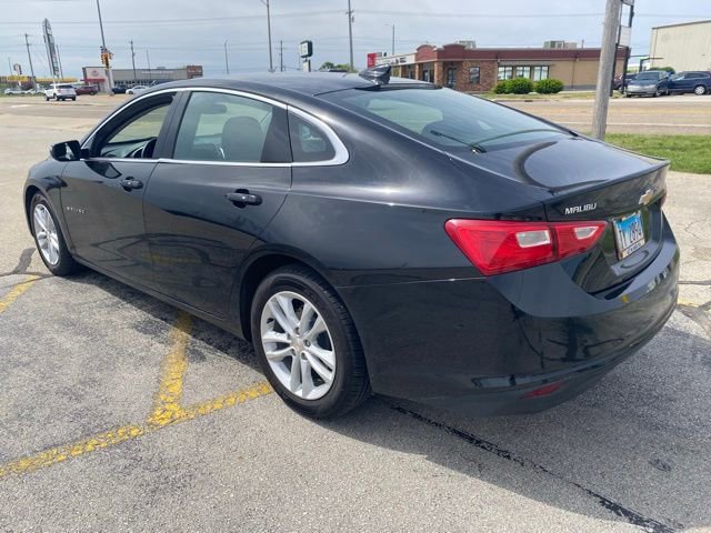 Used 2016 Chevrolet Malibu LT FWD image 5