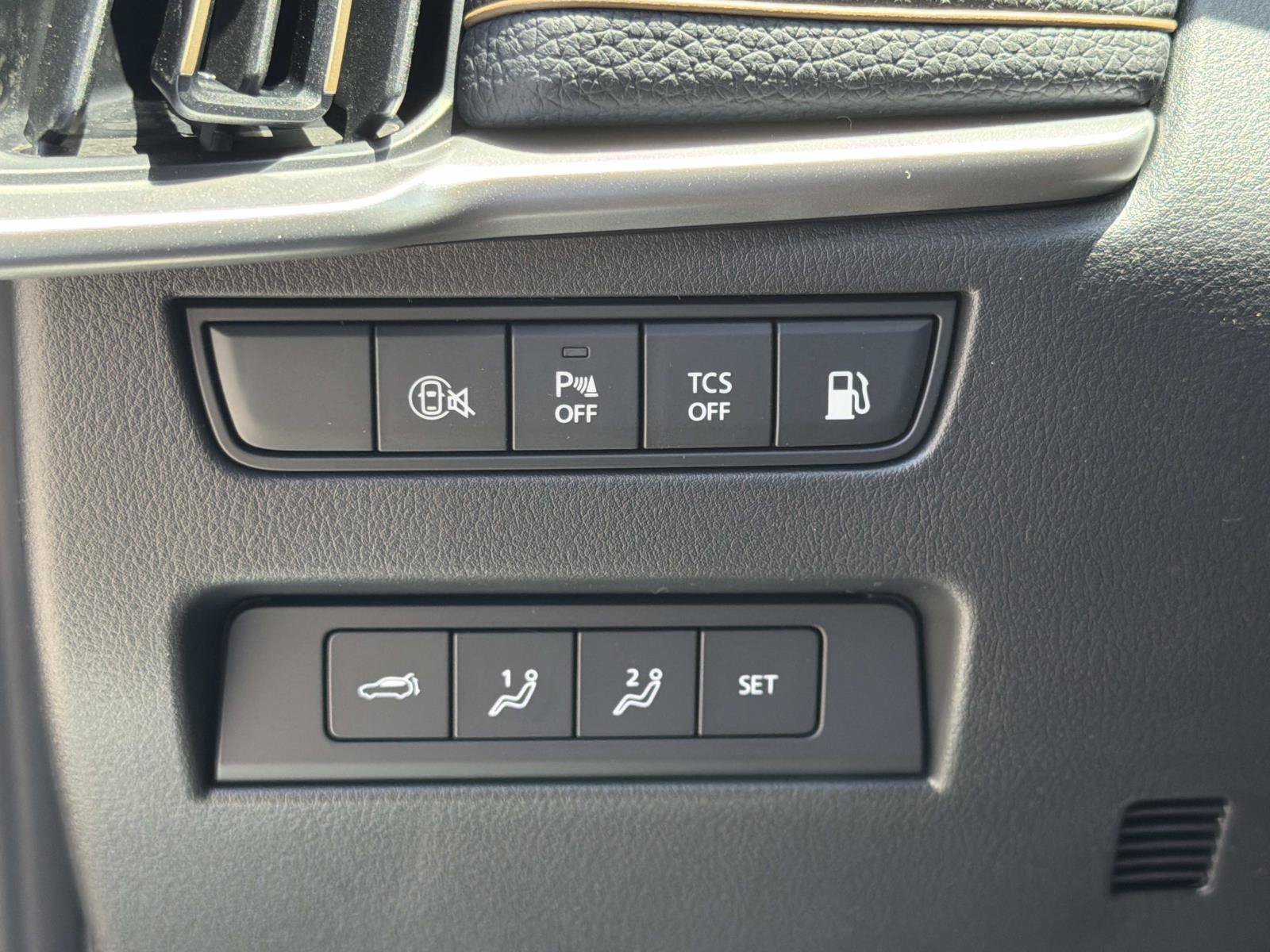 New 2026 MAZDA CX-90 Plug-In Hybrid w/ Preferred AWD/4WD image 17