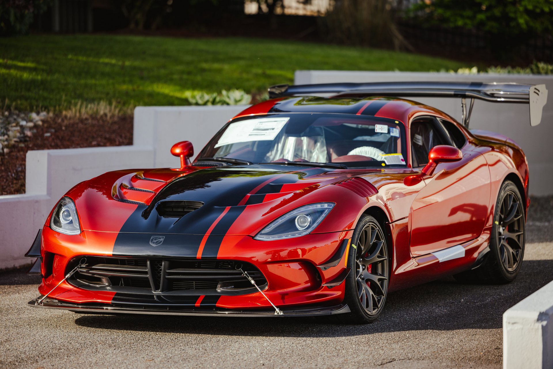 Used 2017 Dodge Viper GTC w/ ACR Package RWD image 2