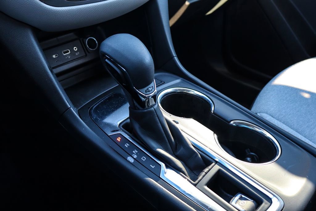 Used 2024 Chevrolet Equinox LT image 28