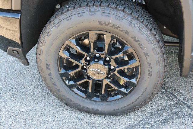 New 2025 Chevrolet Silverado 2500 LTZ w/ LTZ Plus Package image 5