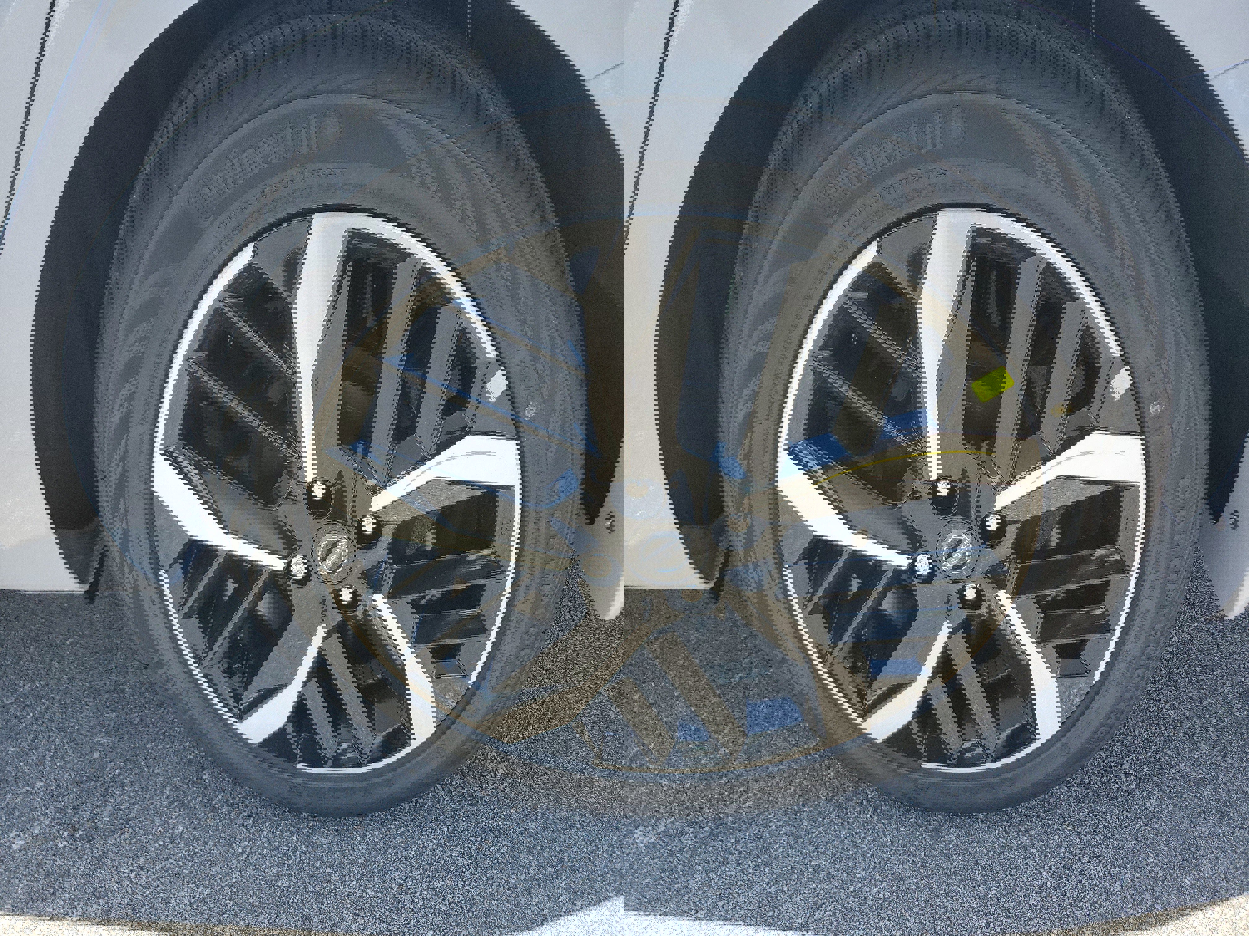 New 2025 Nissan Versa SR w/ Trunk Package image 7