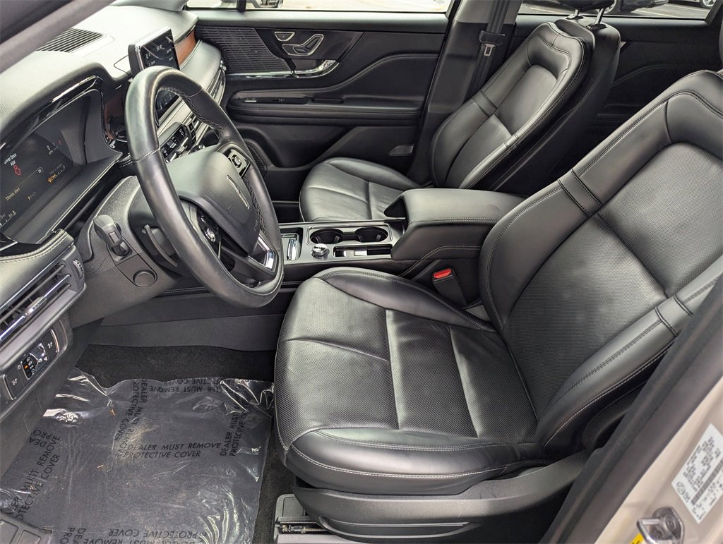 Used 2022 Lincoln Corsair Reserve w/ Elements Package image 10