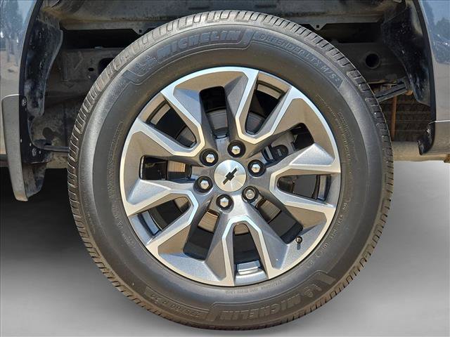 Used 2020 Chevrolet Silverado 1500 RST w/ Texas Edition RWD image 21