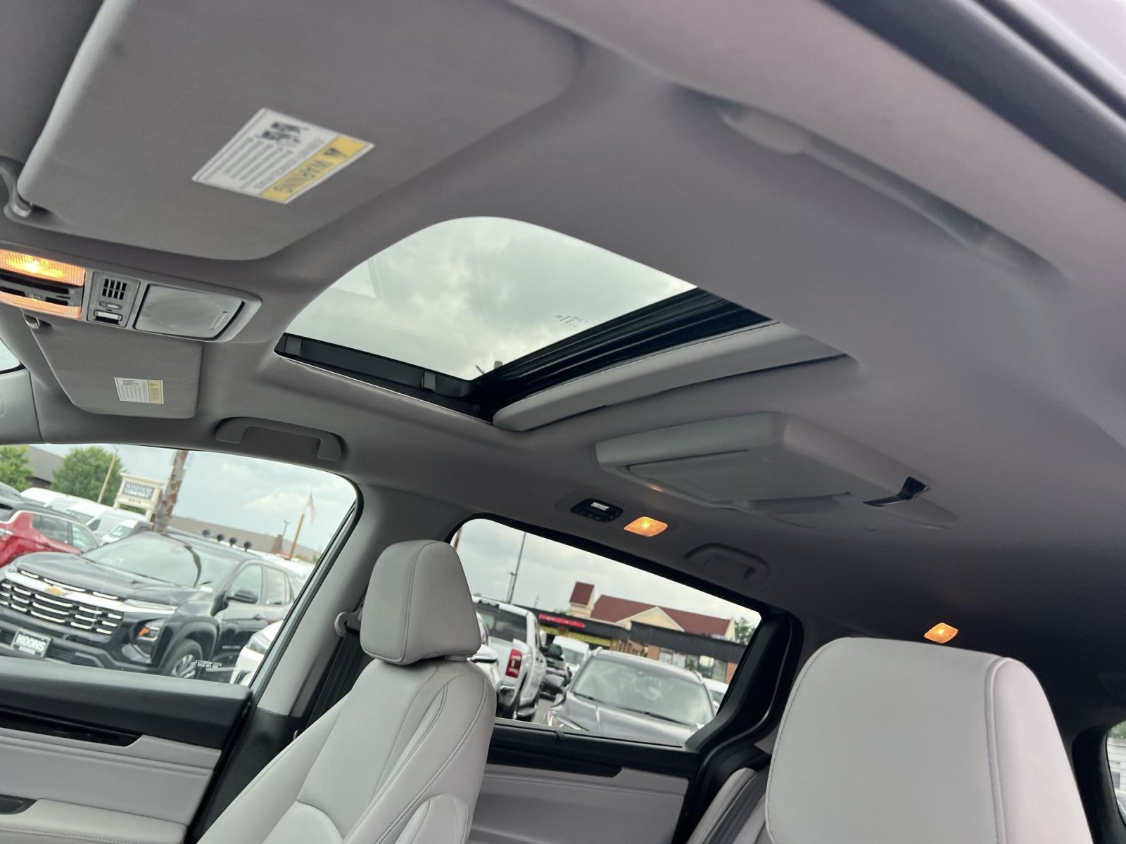Used 2023 Honda Odyssey Touring image 22