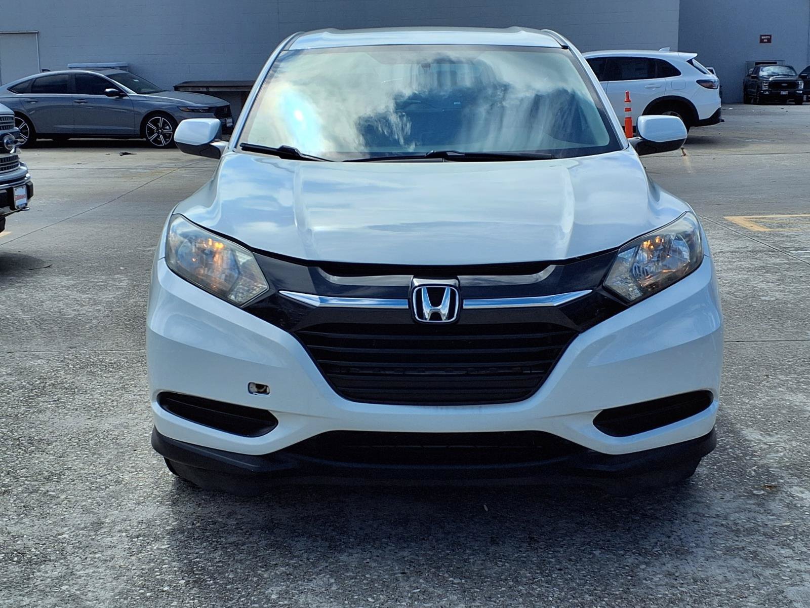 Used 2016 Honda HR-V LX image 19