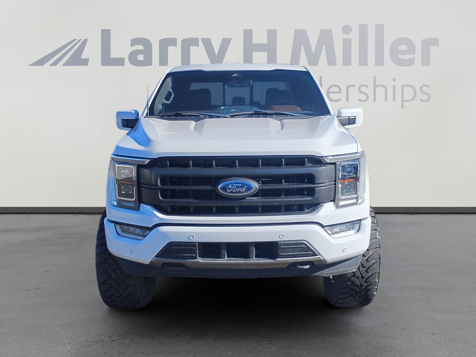 Used 2022 Ford F150 Lariat w/ Equipment Group 502A High image 8