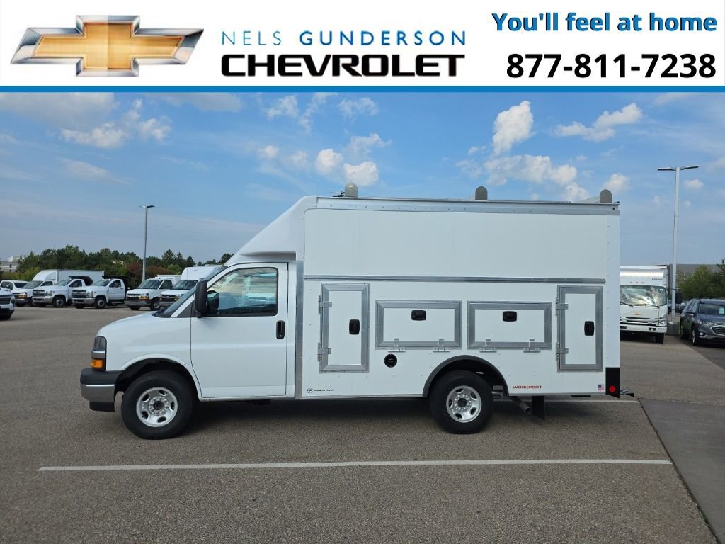New 2025 Chevrolet Express 3500 w/ Power Convenience Package image 3