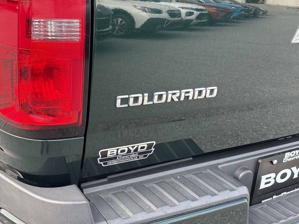 Used 2016 Chevrolet Colorado LT w/ LT Convenience Package image 32