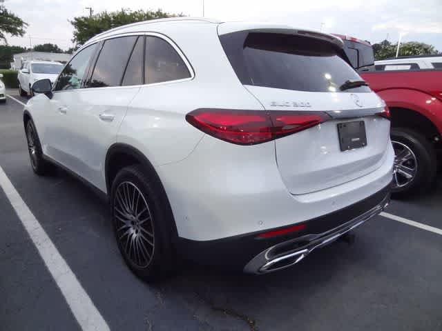 Used 2024 Mercedes-Benz GLC 300 4MATIC image 5
