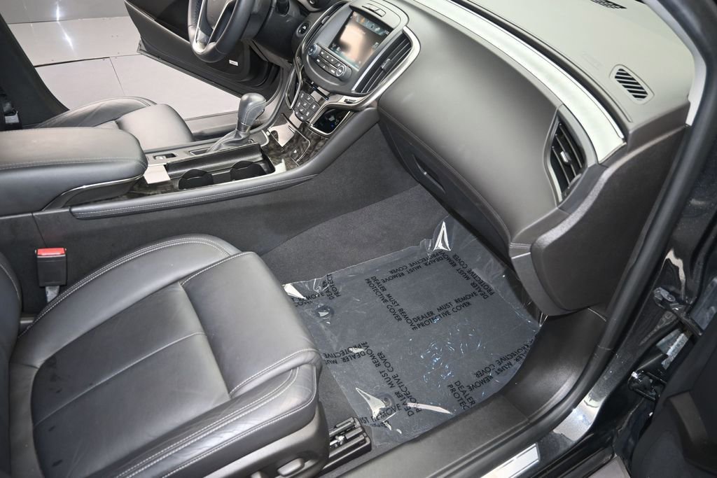Used 2016 Buick LaCrosse Leather w/ Experience Buick Package FWD image 13