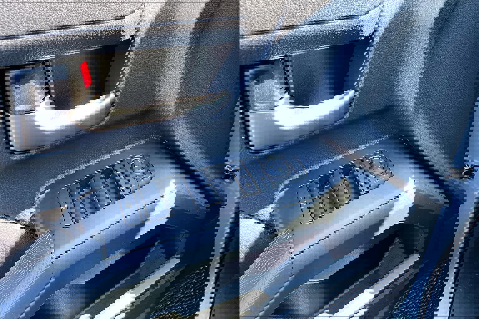 New 2025 Toyota Tacoma TRD Off-Road image 20