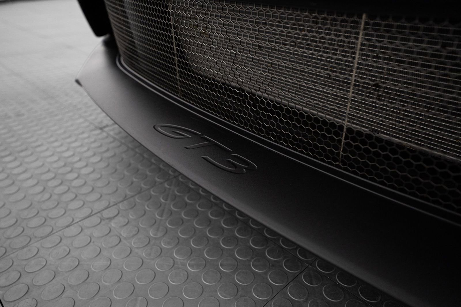 Used 2025 Porsche 911 GT3 image 18