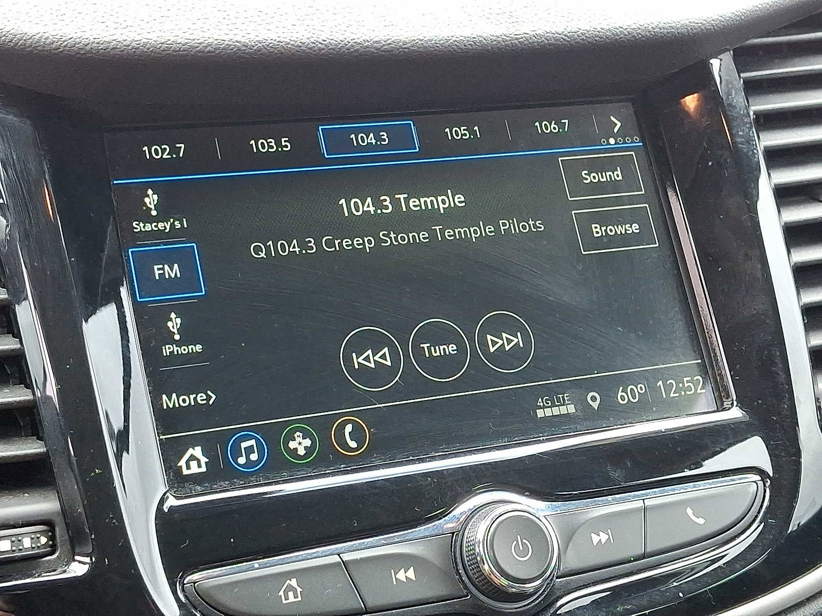 Used 2018 Chevrolet Trax LS image 16