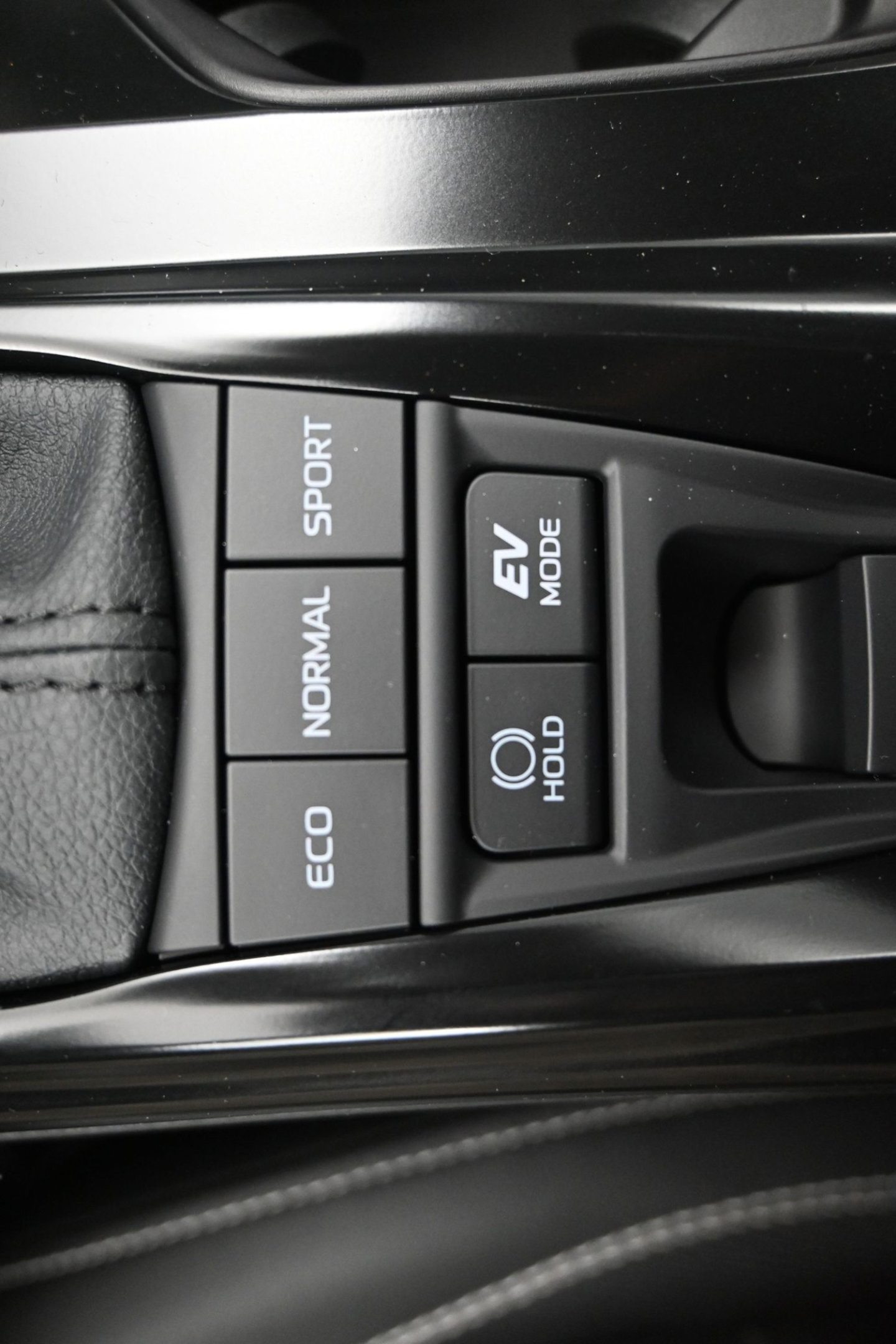 New 2026 Toyota Camry SE FWD image 28