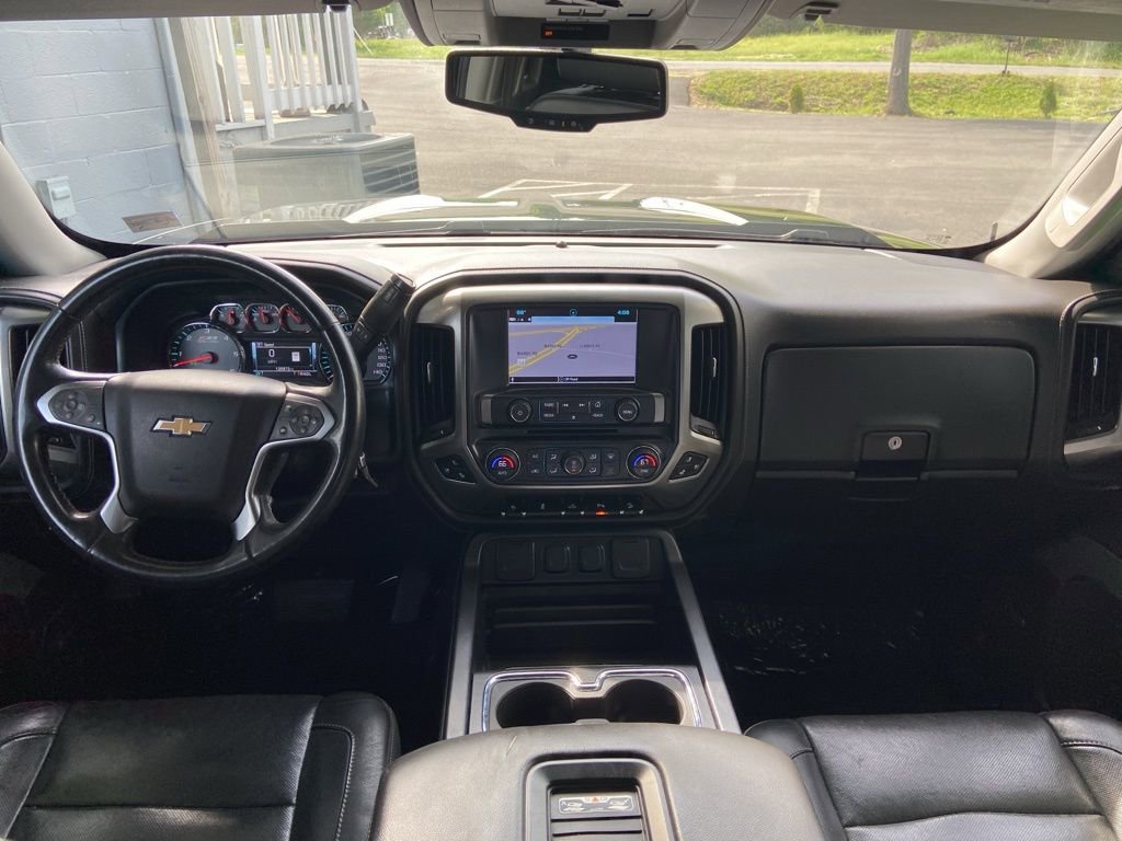 Used 2018 Chevrolet Silverado 1500 LTZ Z71 w/ LTZ Plus Package AWD/4WD image 17
