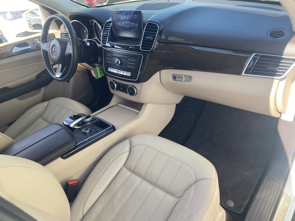 Used 2016 Mercedes-Benz GLE 350 w/ Premium Package image 13