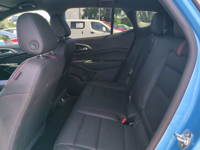 Used 2025 Chevrolet Trax RS w/ Driver Confidence Package FWD image 15