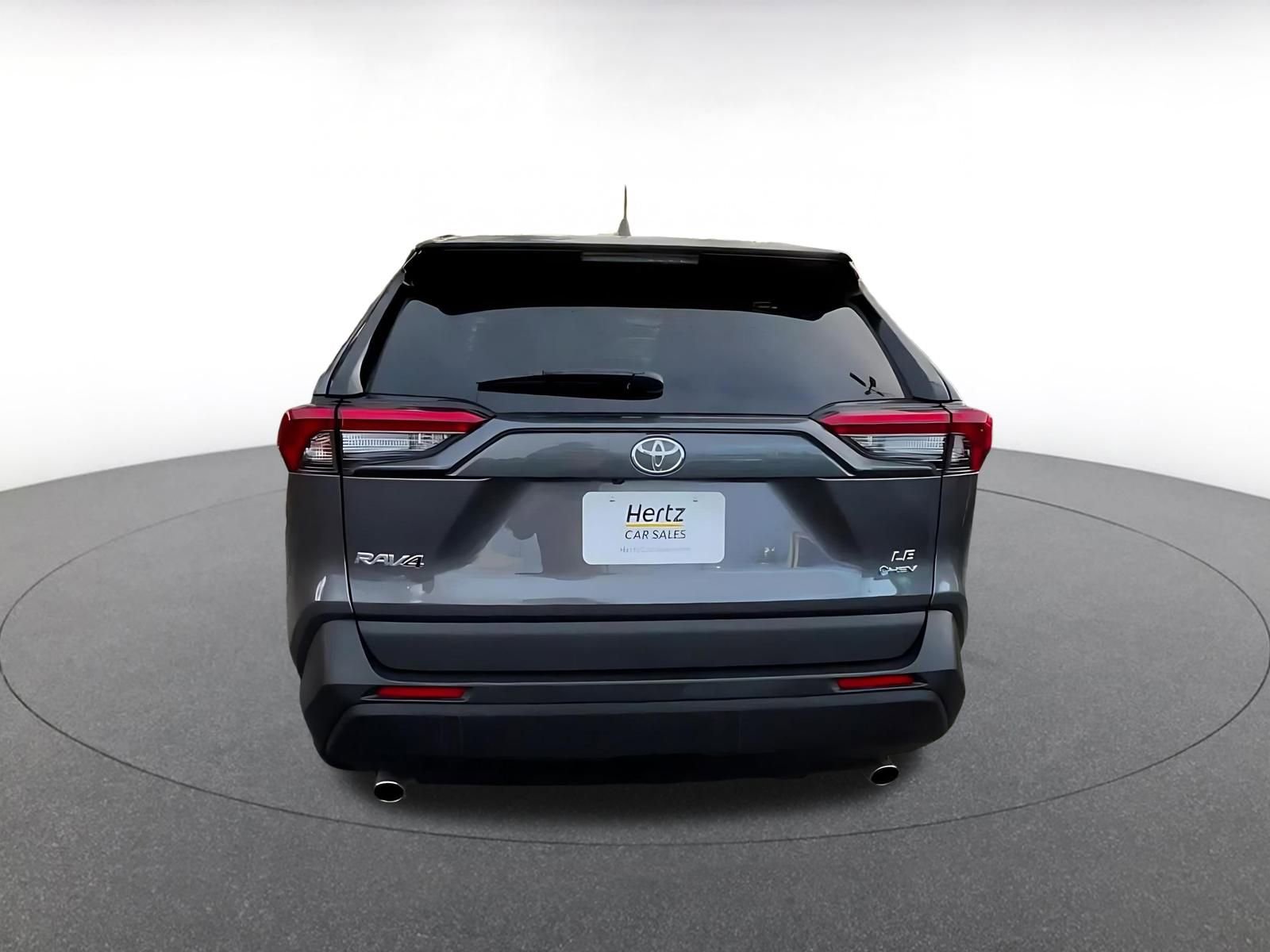 Used 2025 Toyota RAV4 LE image 12
