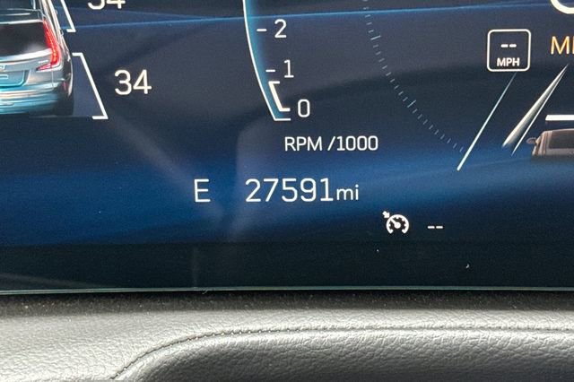 Used 2024 Cadillac XT4 Premium Luxury image 42