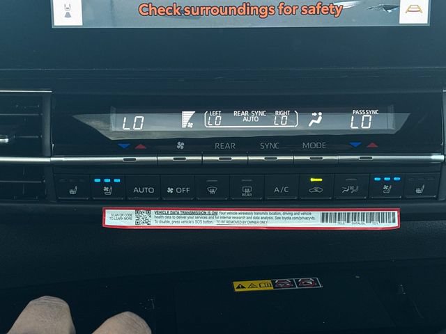 Used 2026 Toyota Sienna Limited FWD image 20