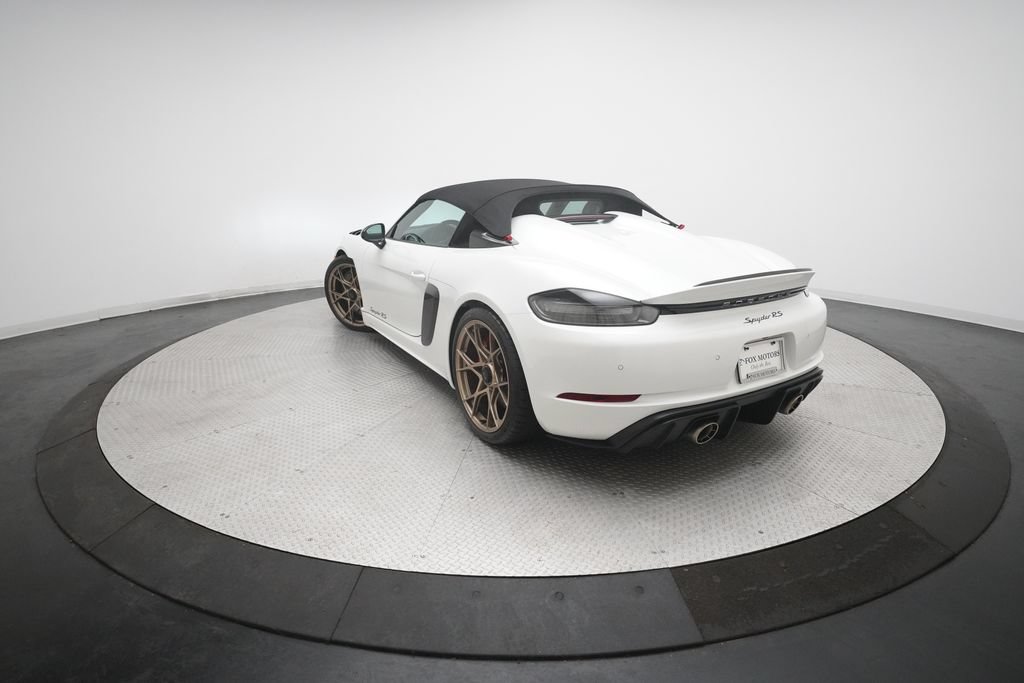 Certified 2025 Porsche 718 Boxster Spyder RS RWD image 31