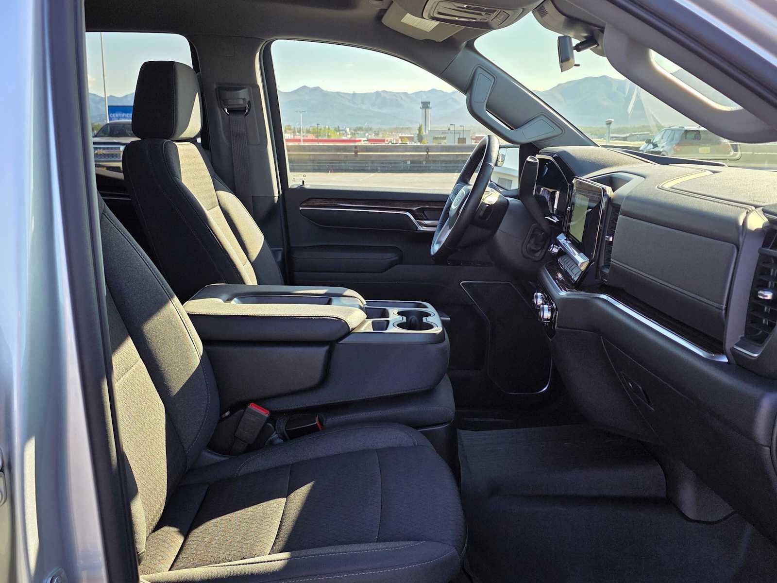Certified 2022 GMC Sierra 1500 Elevation w/ LPO, Elevation Black Package AWD/4WD image 11
