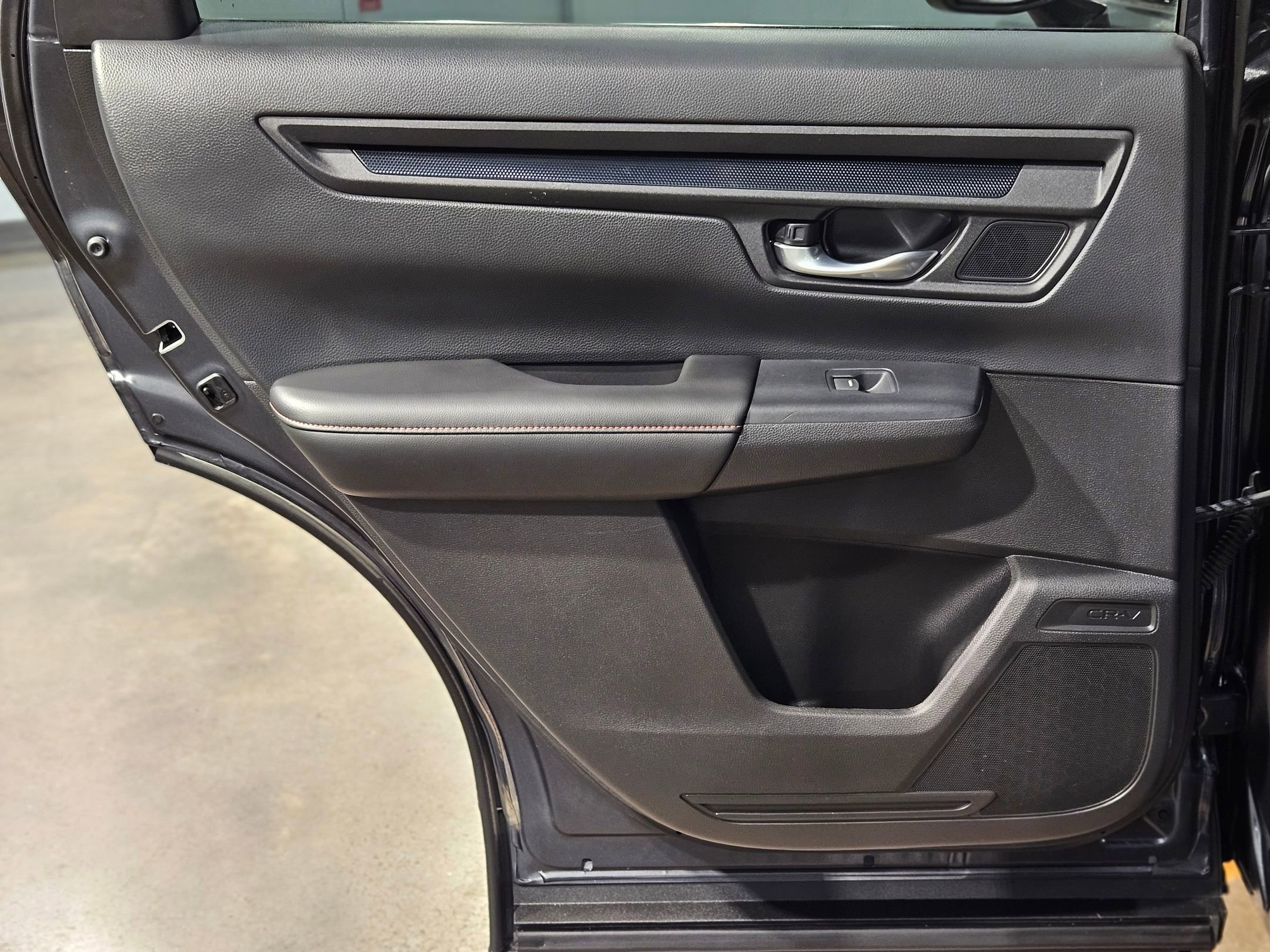 Used 2024 Honda CR-V Sport-L image 34