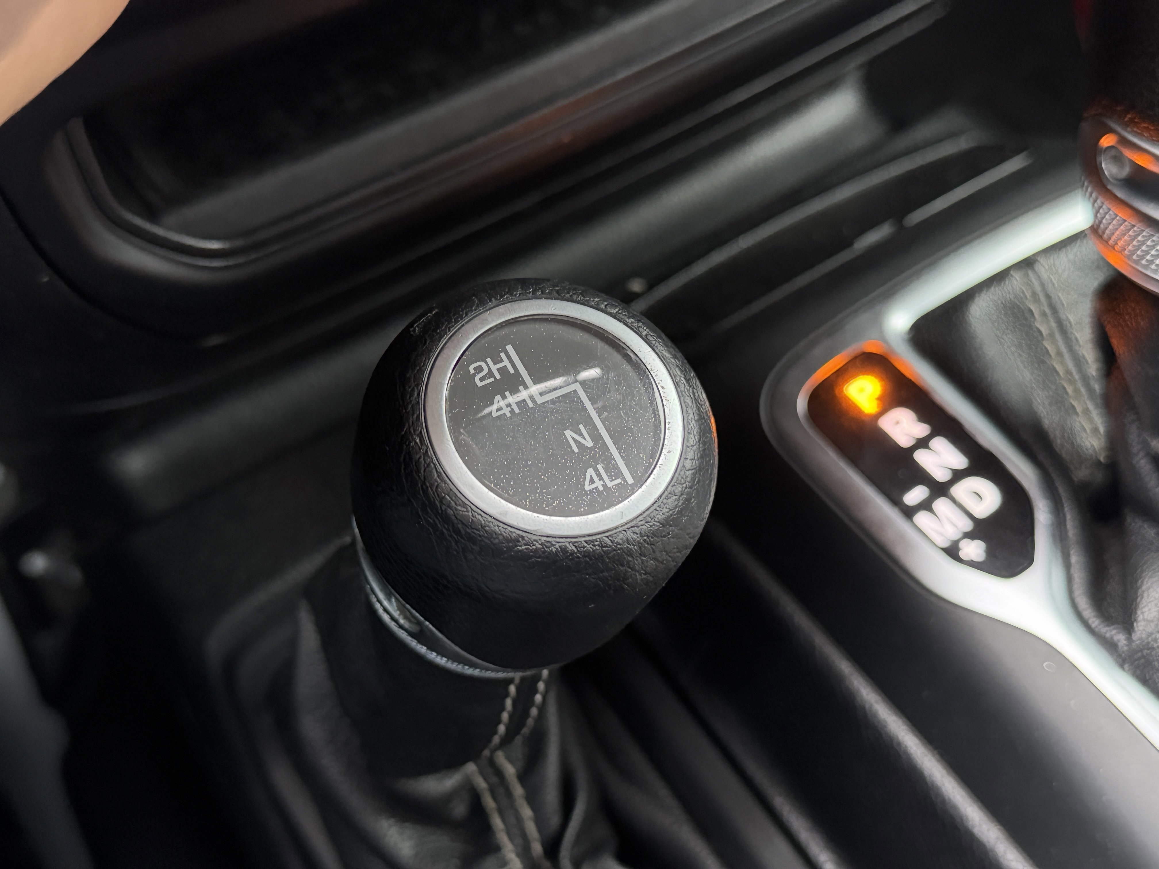 Used 2020 Jeep Gladiator Overland image 71