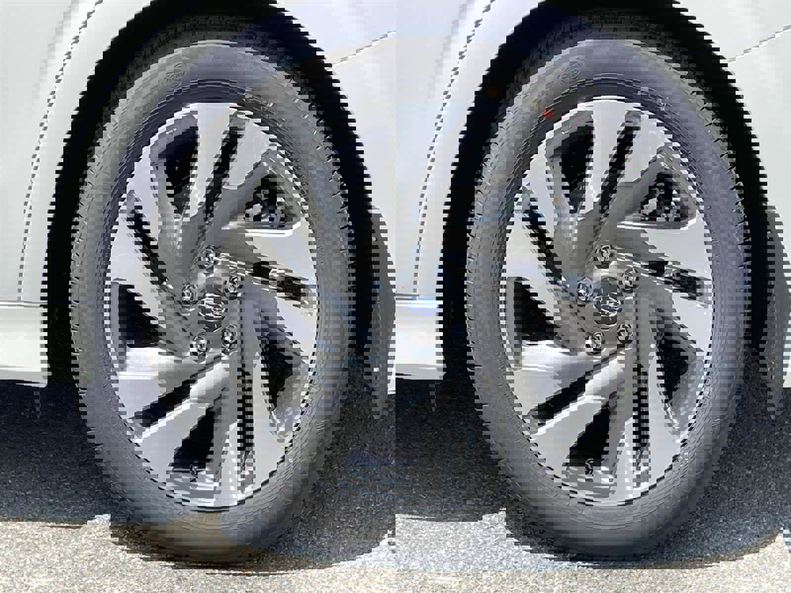 Used 2025 Subaru Legacy Touring XT image 11