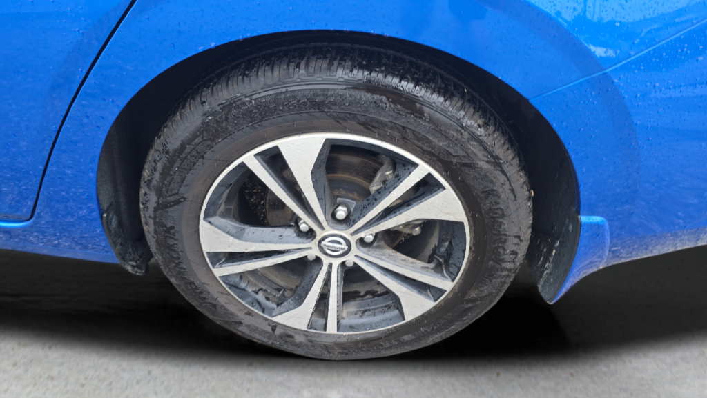 Used 2023 Nissan Sentra SV FWD image 29