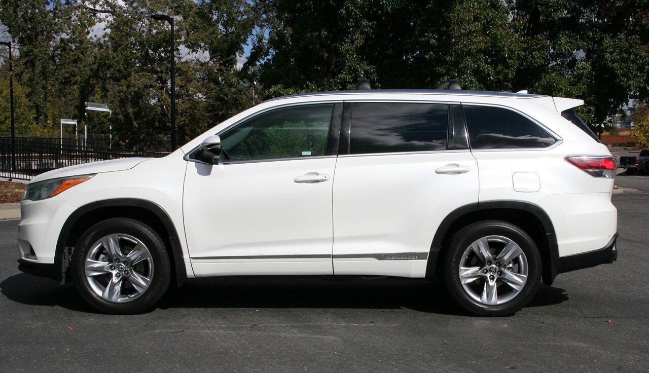 Used 2016 Toyota Highlander Limited AWD/4WD image 7