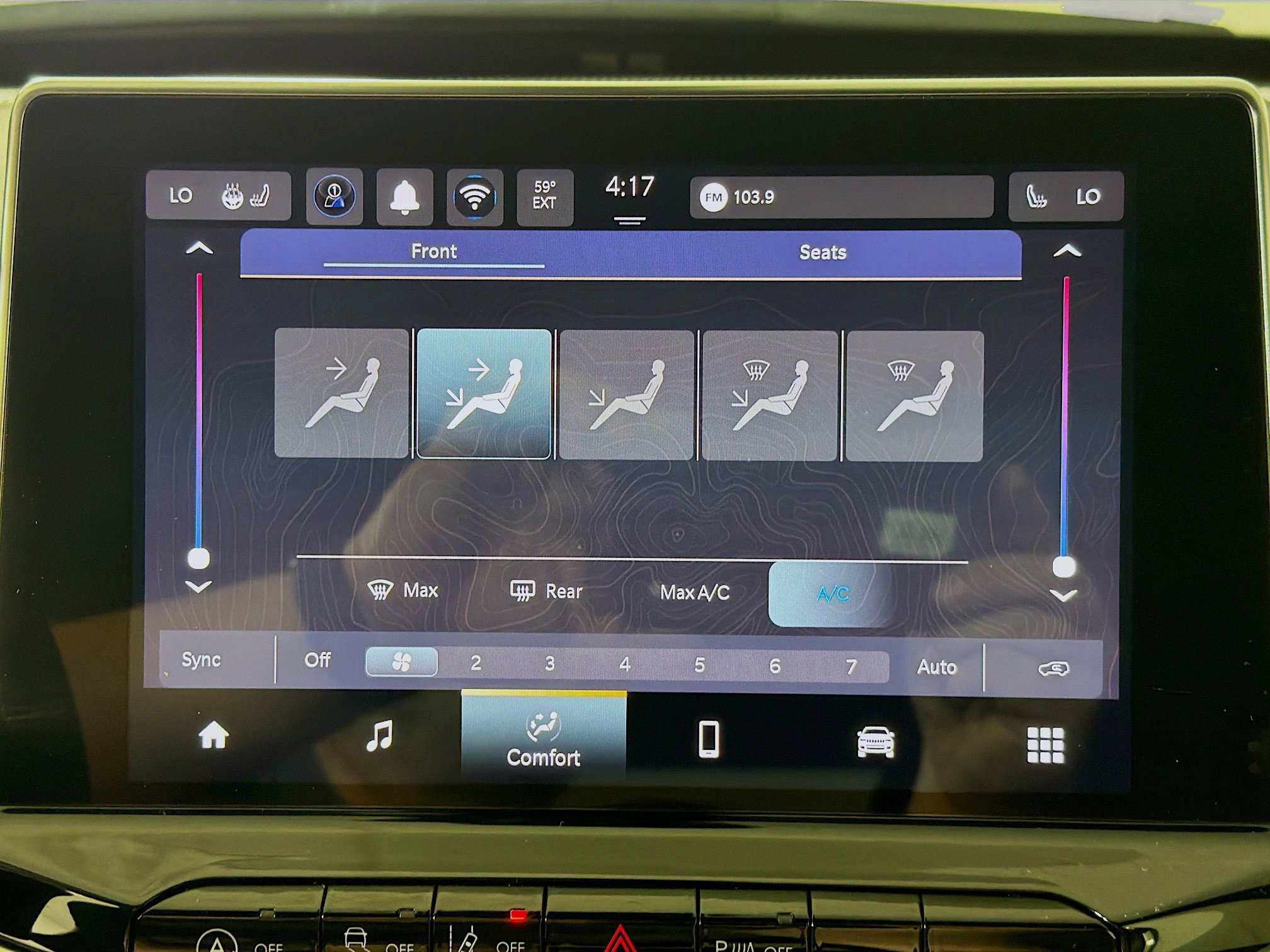 Used 2025 Jeep Compass Limited image 17